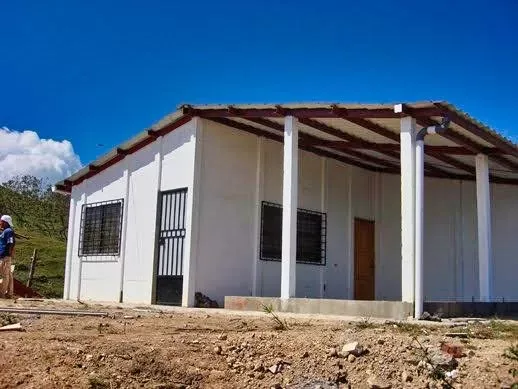 El proceso de construcción de una casa prefabricada paso a